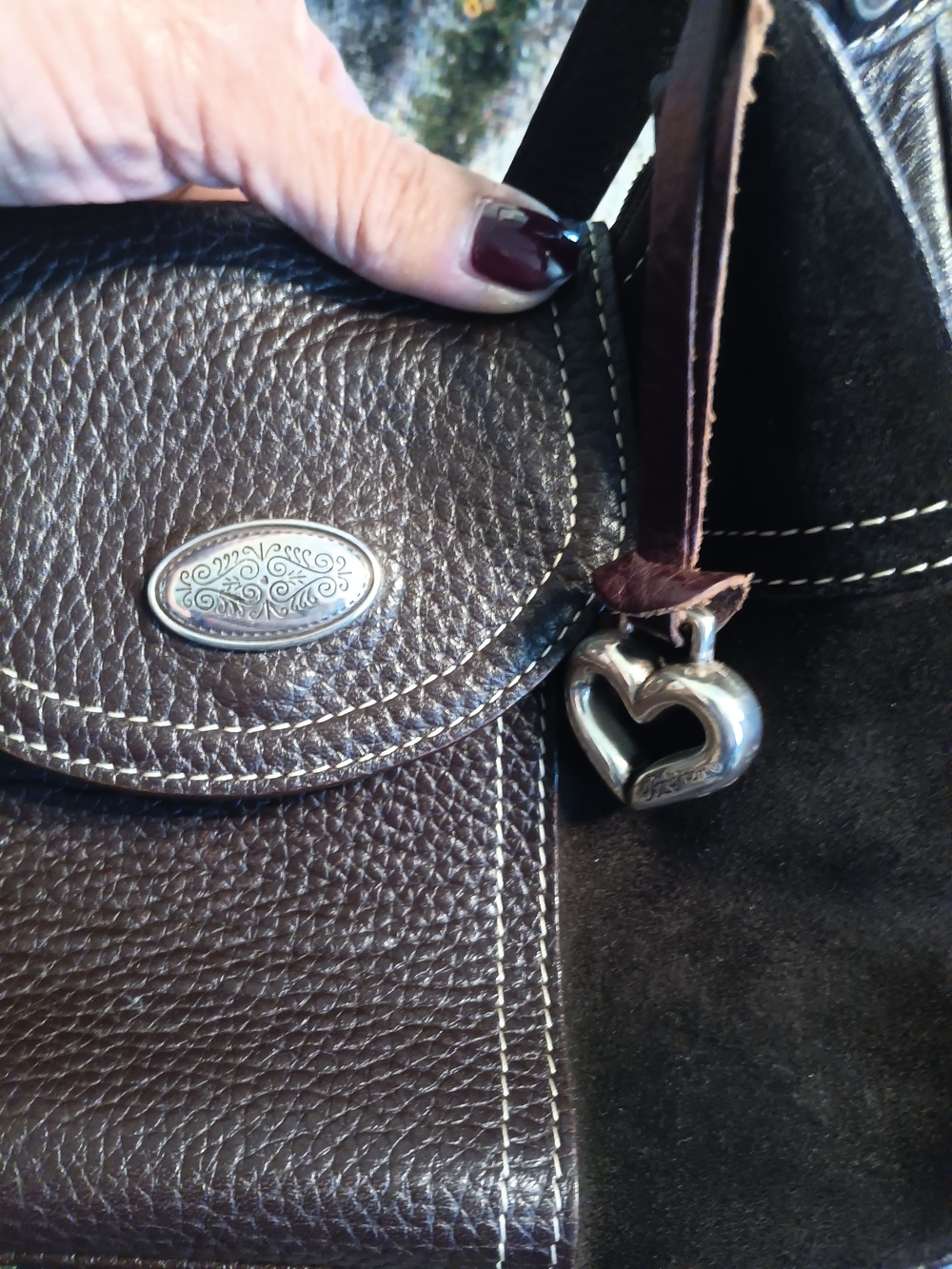 Brighton Dark Brown Leather Shoulder Bag with White Stitching - Picture 2 of 6